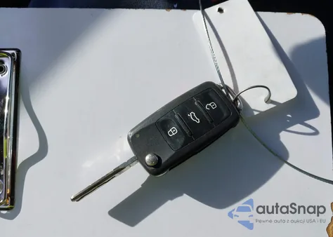 2012 Volkswagen Beetle 2.5L from USA, damaged, VIN 3VWJP7AT5CM619192